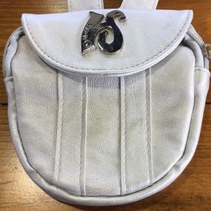 Hipzbag in Silver with a Metallic Shine